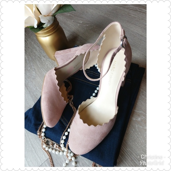 Marc Fisher Shoes - *MARC FISHER Blush Suede Pumps*
